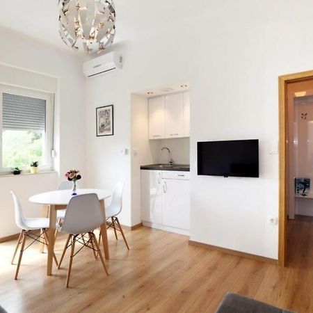 City 1 Apartment In The Center Of Ζάγκρεμπ Εξωτερικό φωτογραφία