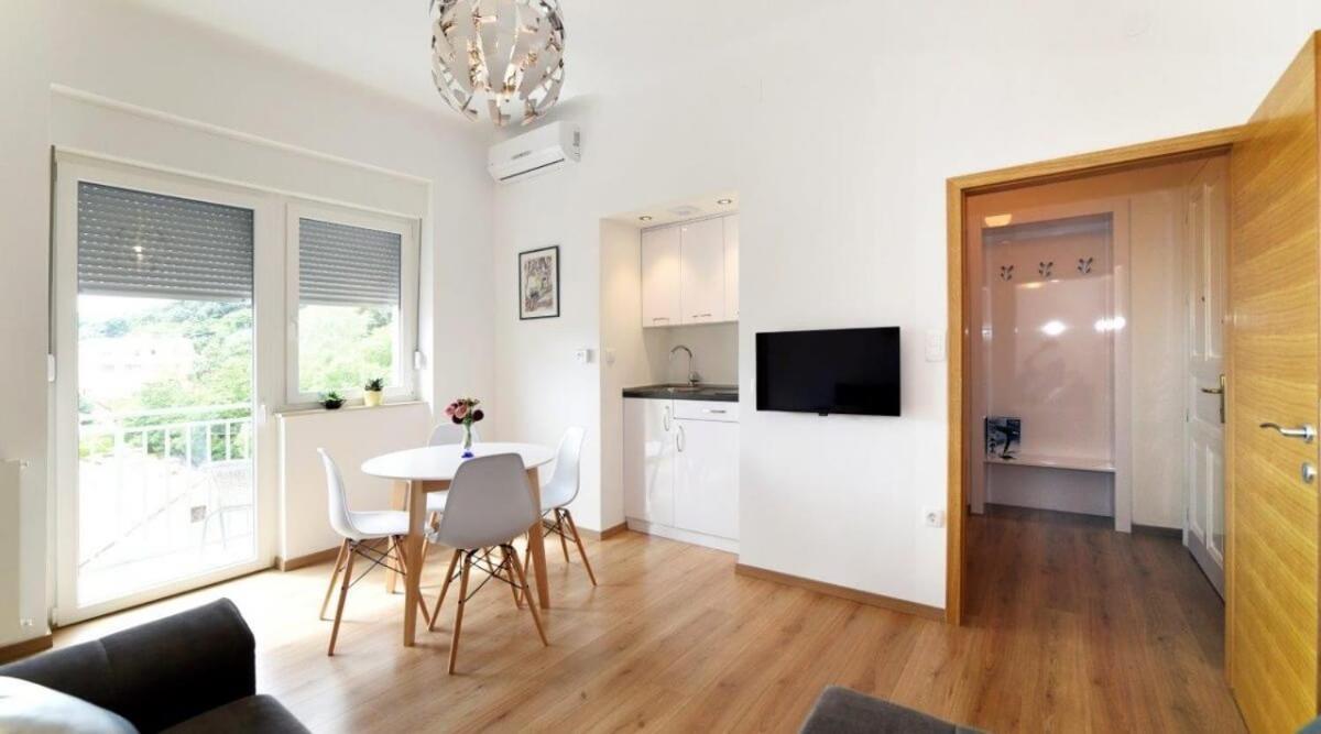 City 1 Apartment In The Center Of Ζάγκρεμπ Εξωτερικό φωτογραφία