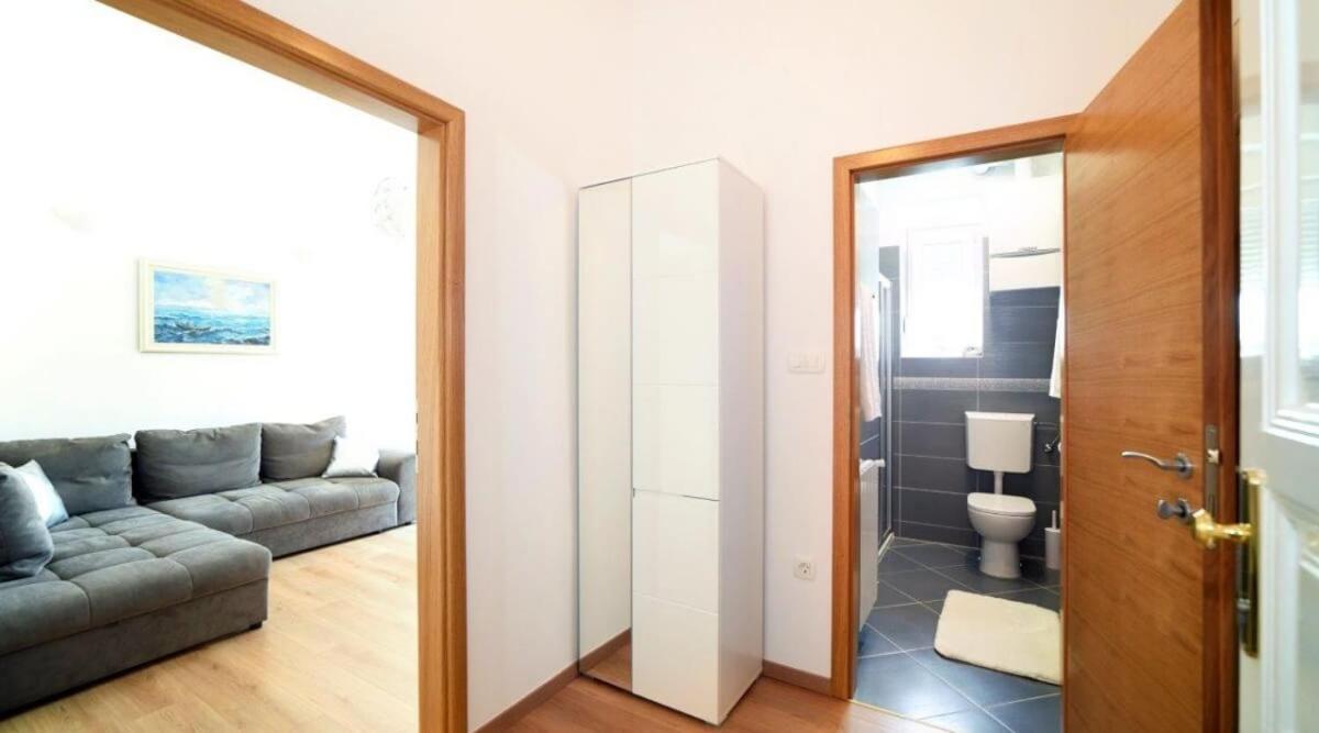 City 1 Apartment In The Center Of Ζάγκρεμπ Εξωτερικό φωτογραφία